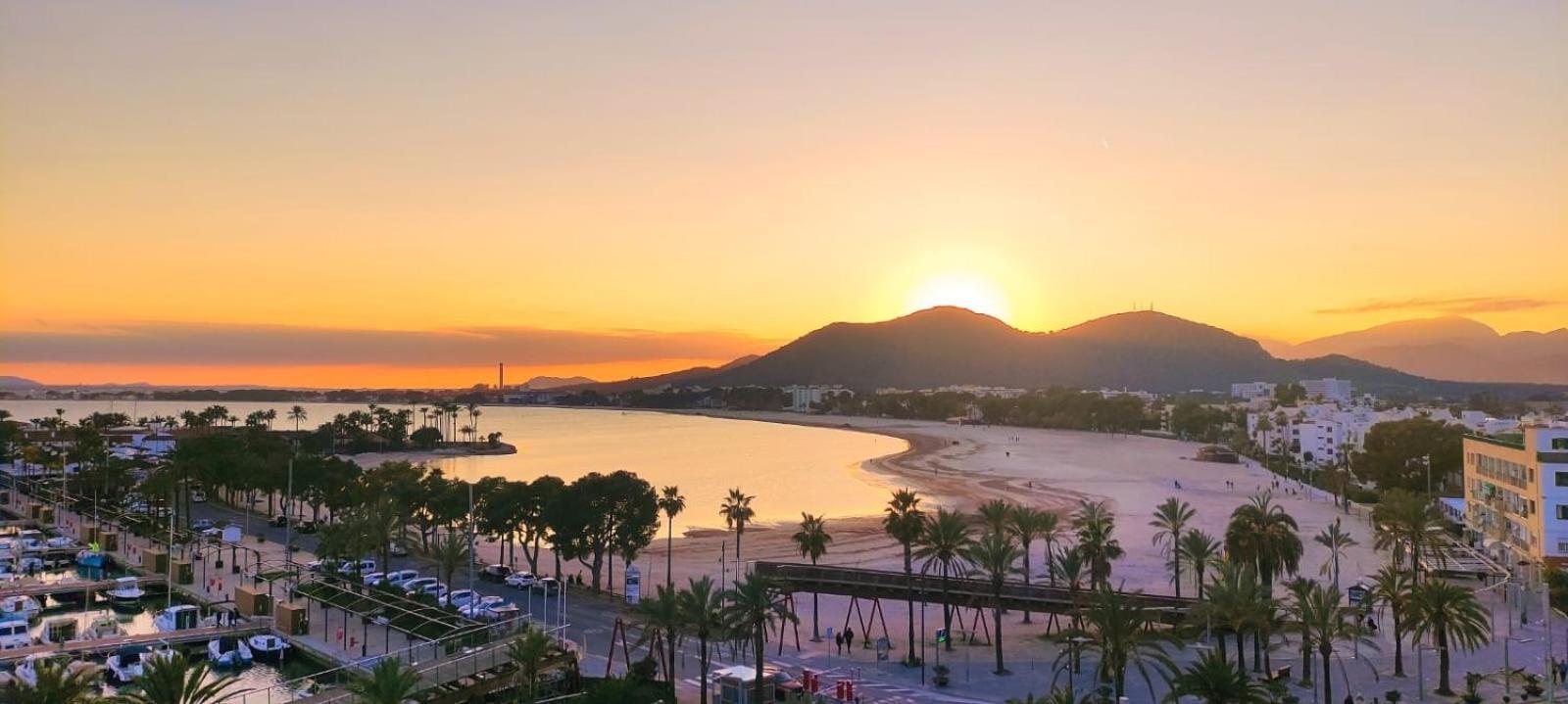 Tranquilo Apartamento Con Vistas Al Mar. Port d'Alcúdia Extérieur photo